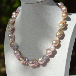 Metallic AAAA Flameball Baroque Pearl Necklace – 17"
